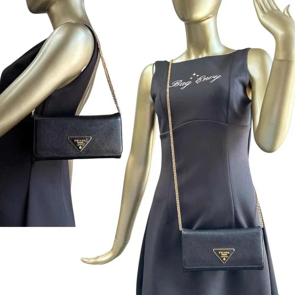 PRADA Black Grained Leather Wallet/Card Holder WIth Chain - Picture 2 of 9